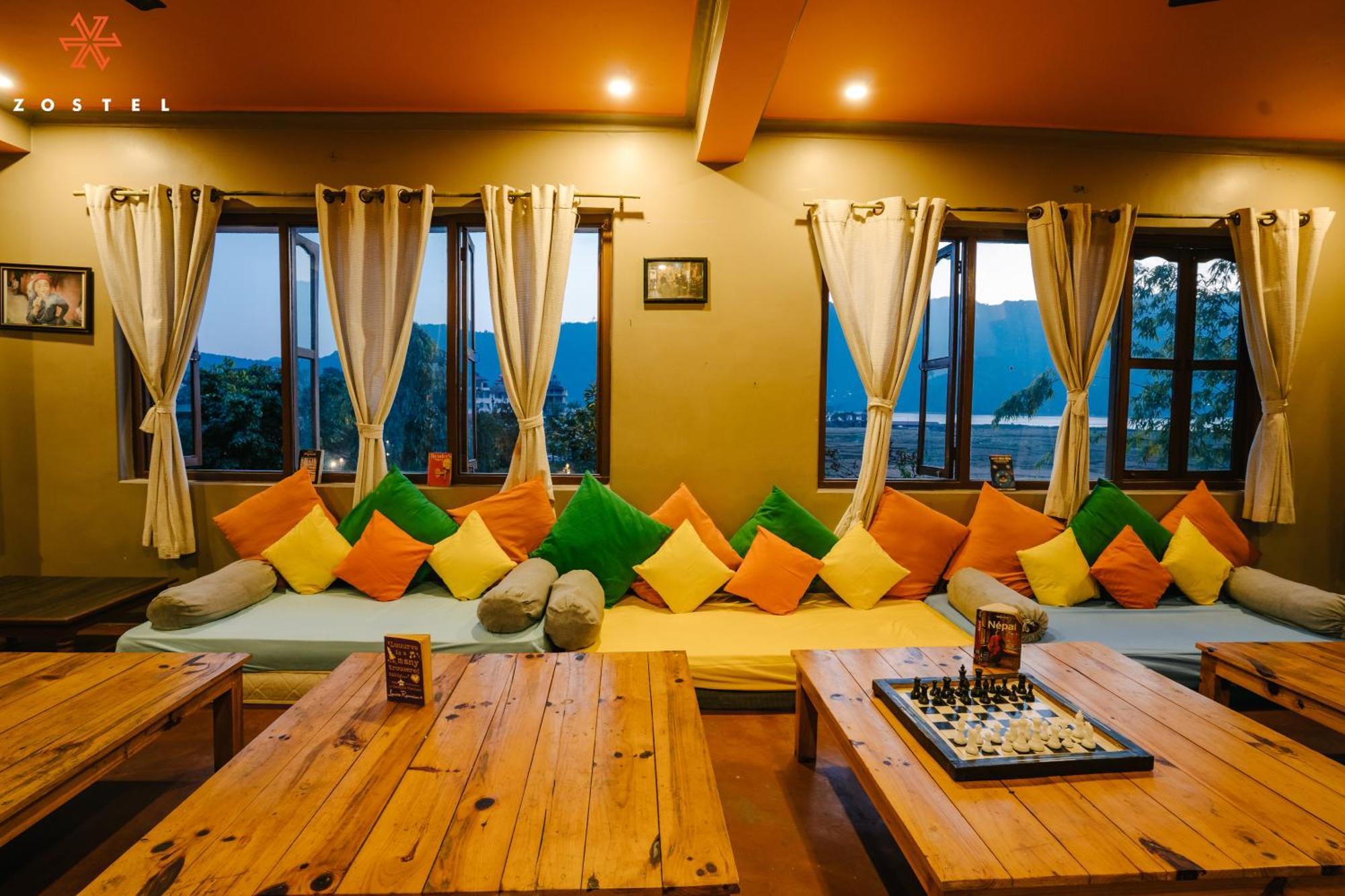 Zostel Pokhara Hostel Buitenkant foto
