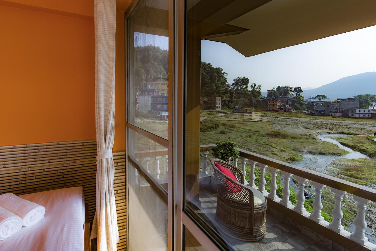 Zostel Pokhara Hostel Buitenkant foto