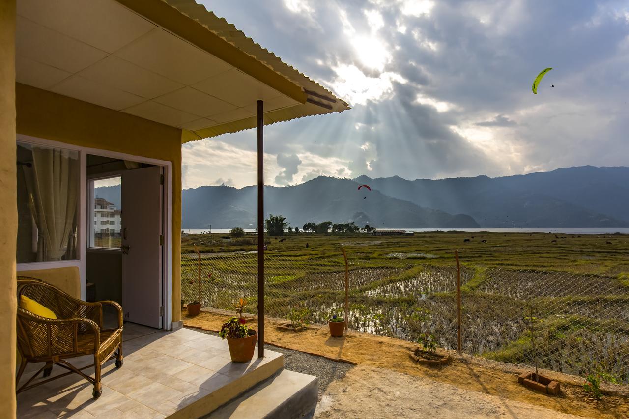 Zostel Pokhara Hostel Buitenkant foto