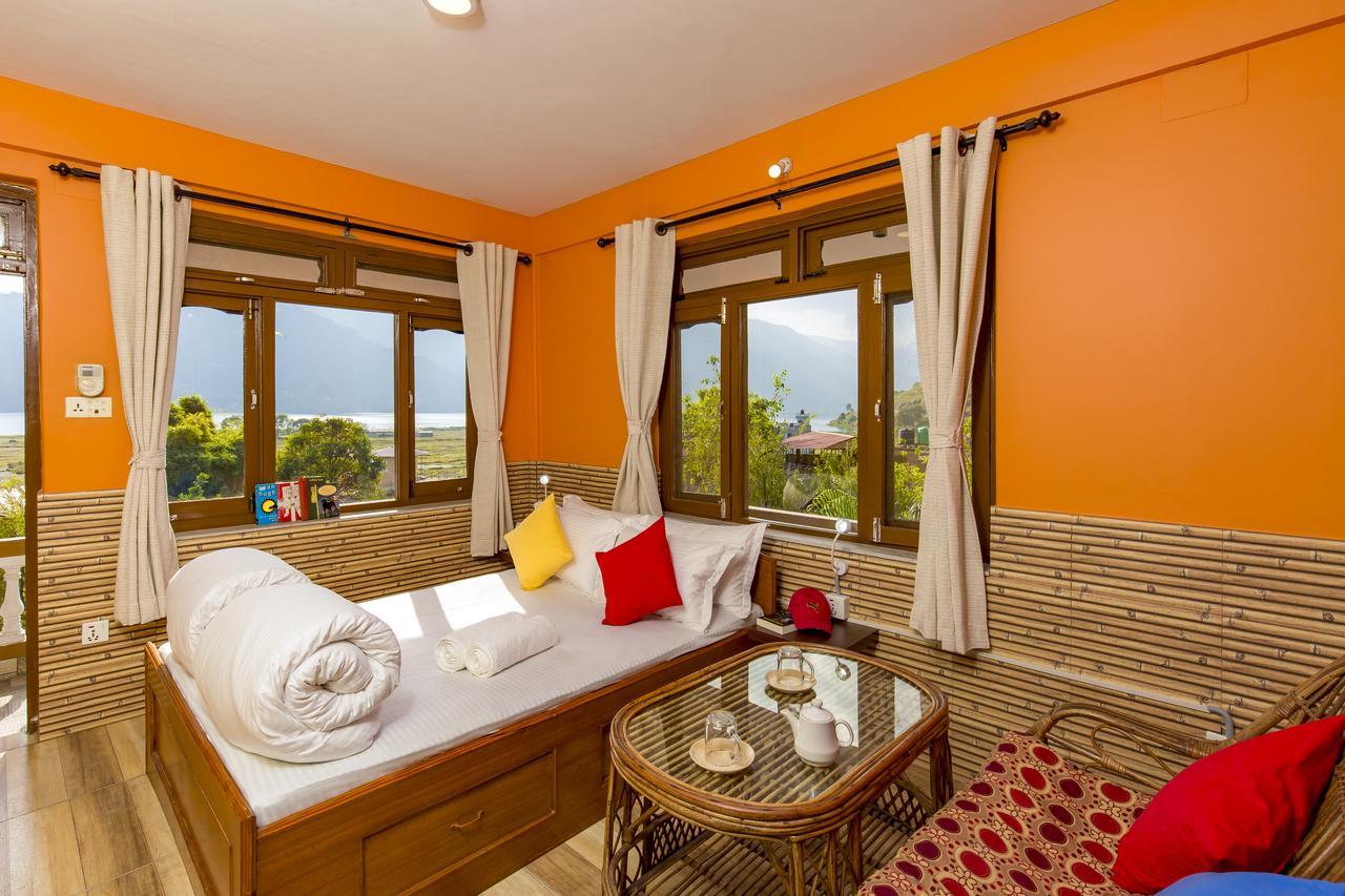 Zostel Pokhara Hostel Buitenkant foto